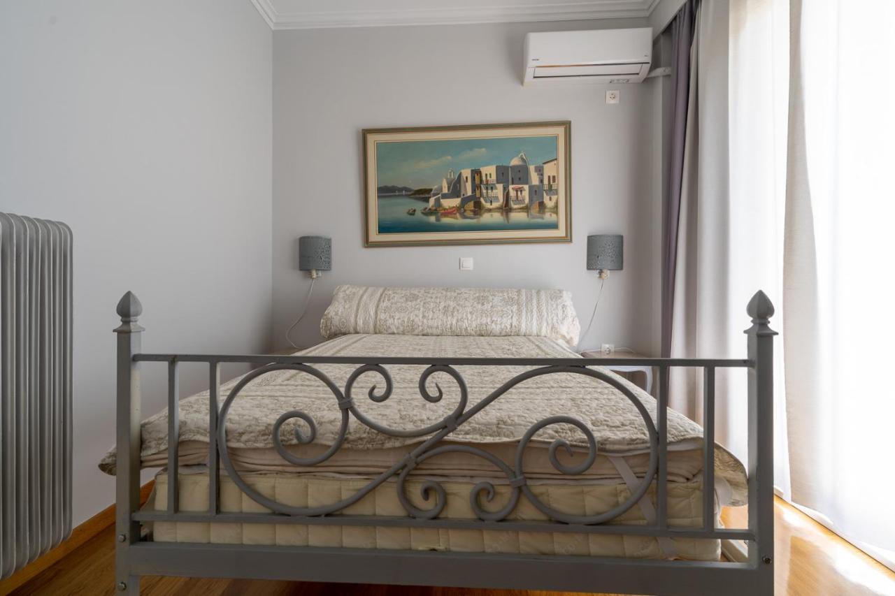 Hostel Ioanna'S Hellenic Hospitality Athen Exterior foto