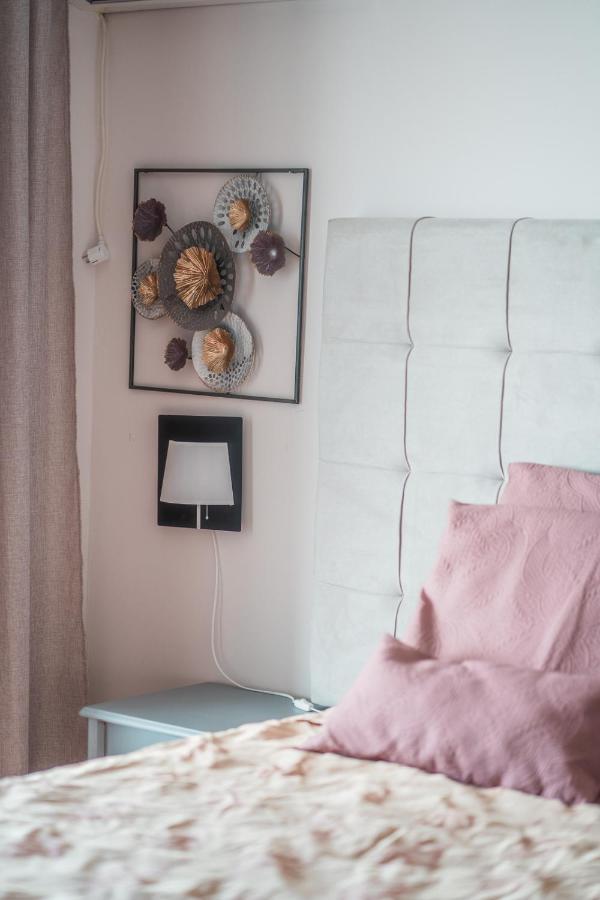 Hostel Ioanna'S Hellenic Hospitality Athen Exterior foto